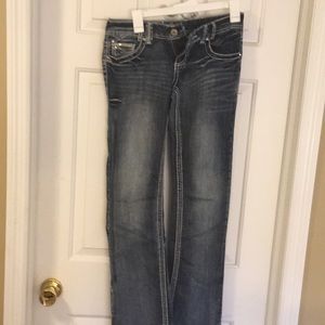 Bootleg jeans